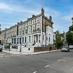 Pass The Keys Elegant 3Bedroom Flat In The Heart Of Notting Hill